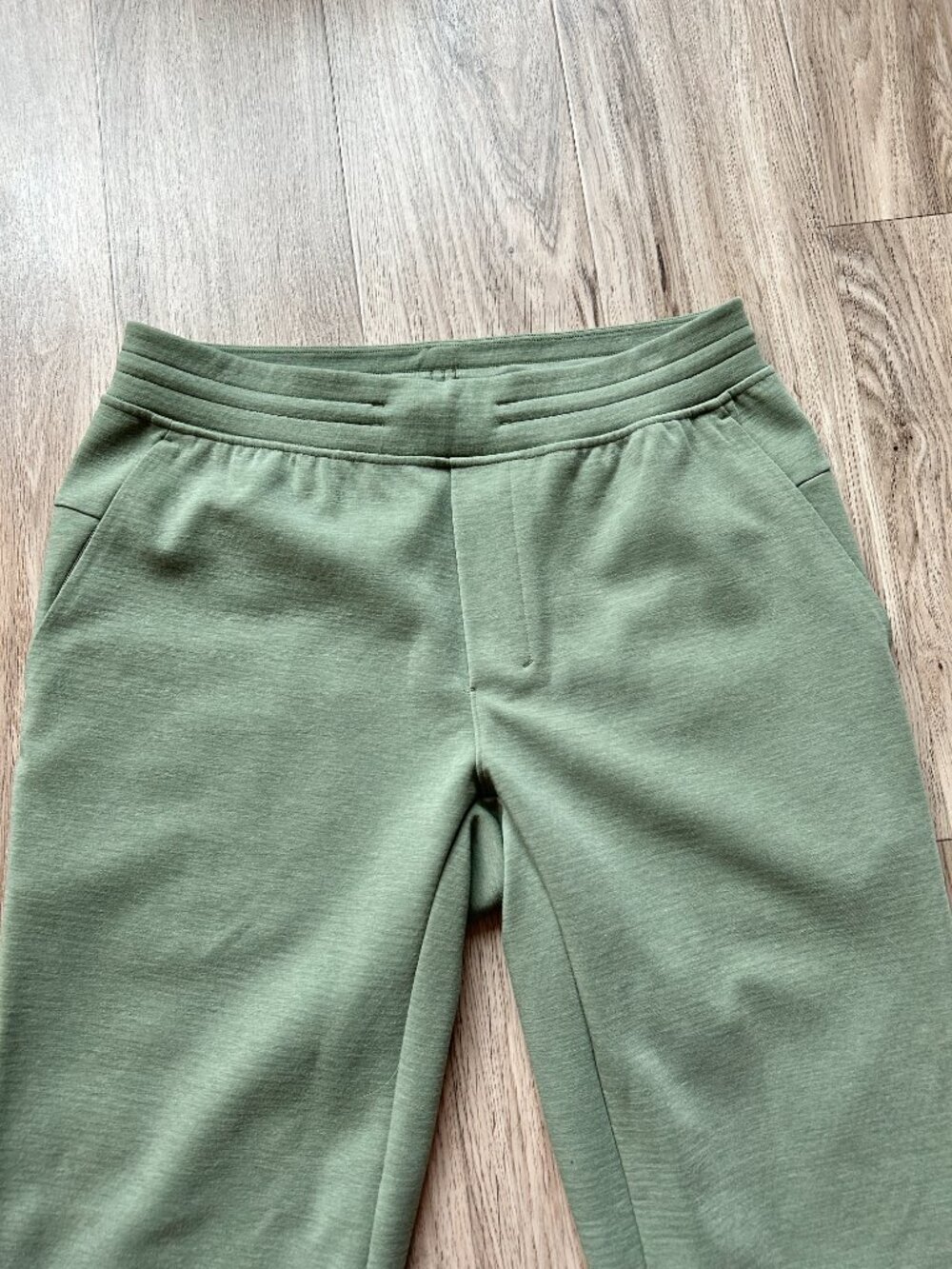 Lululemon Men's GridLiner Fleece Jogger Heathered Green Twill Size M LIKE NEW - Picture 5 of 10